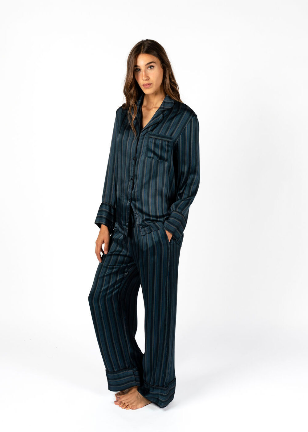 Pigiama Cristina a righe blu e petrolio con camicia e pantalone